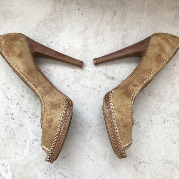 Alexander McQueen || Suede Peep Toe Heels Size 39 - Picture 4 of 8